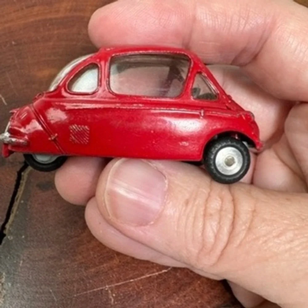 Vintage Red Heinkel Kabine Bubble Car Die-Cast Miniature Microcar Toy